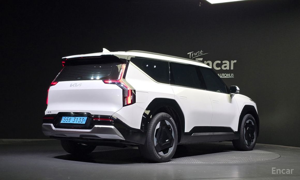  Kia EV9