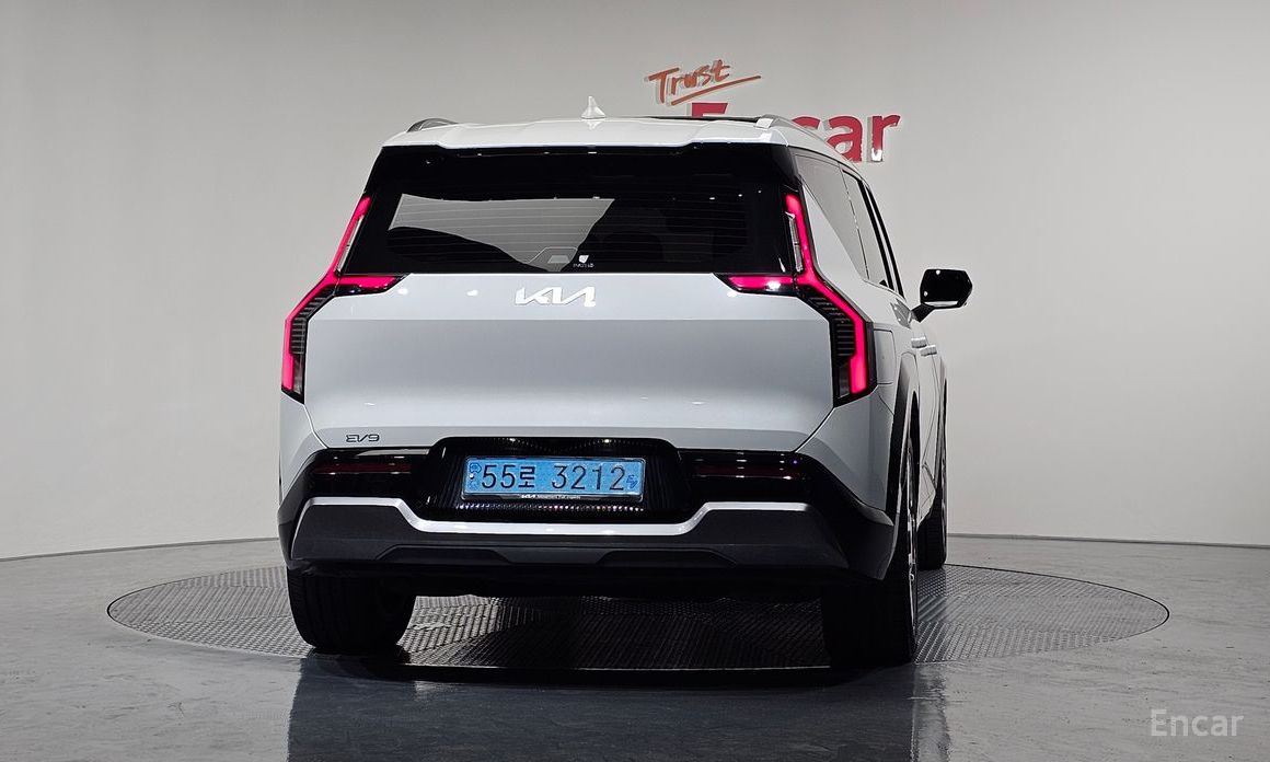  Kia EV9