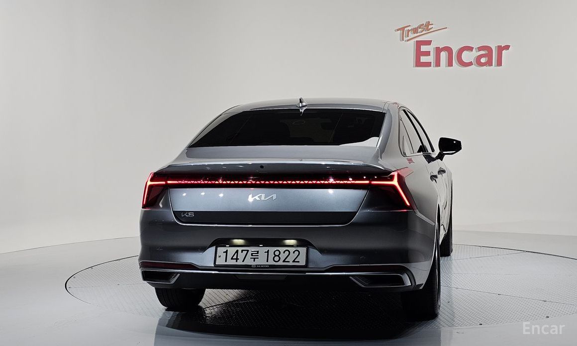  Kia K8