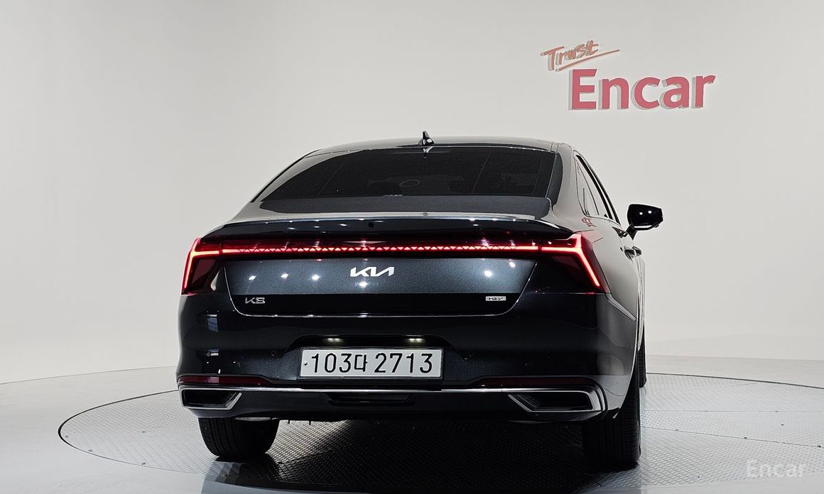  Kia K8