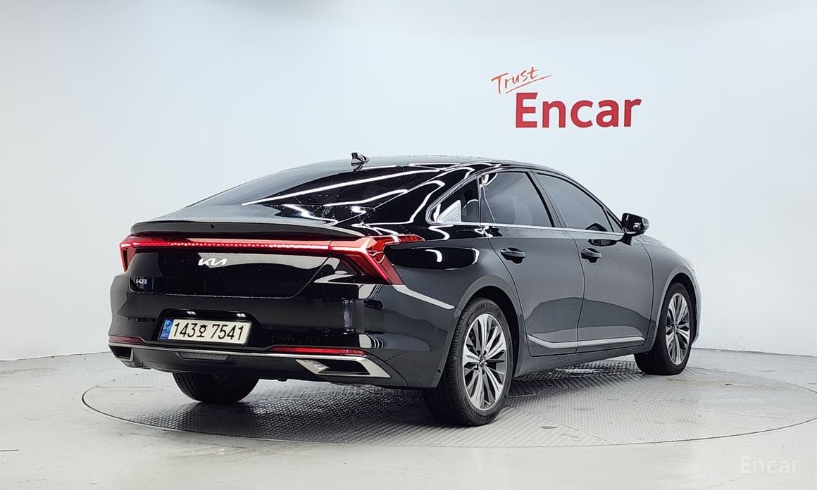  Kia K8
