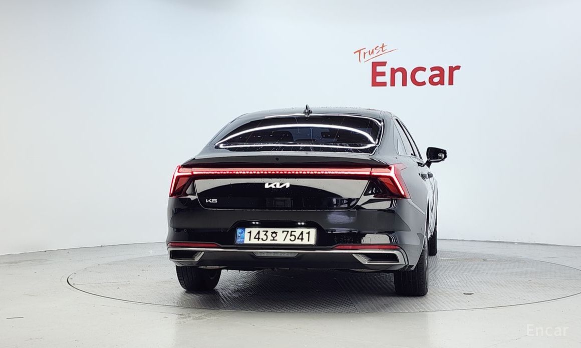  Kia K8