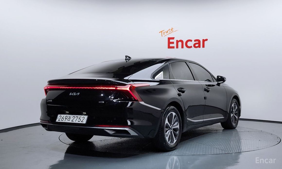  Kia K8