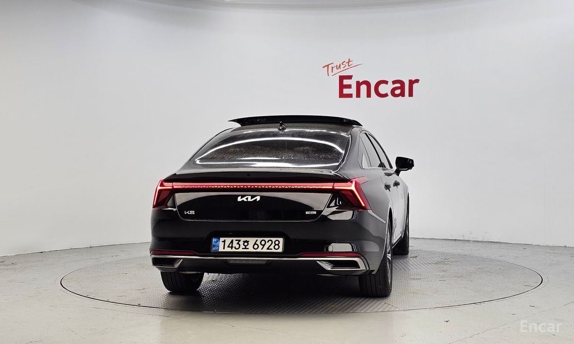  Kia K8