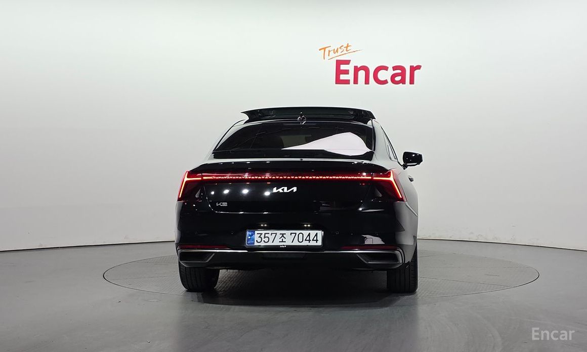  Kia K8