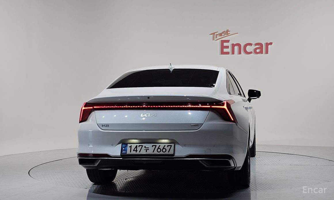  Kia K8
