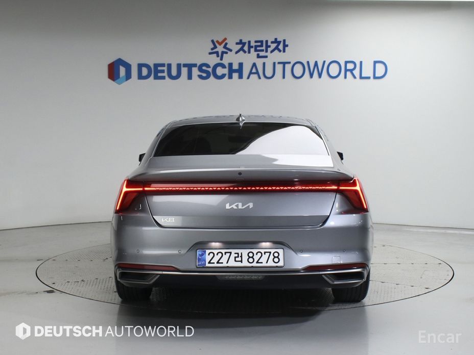  Kia K8