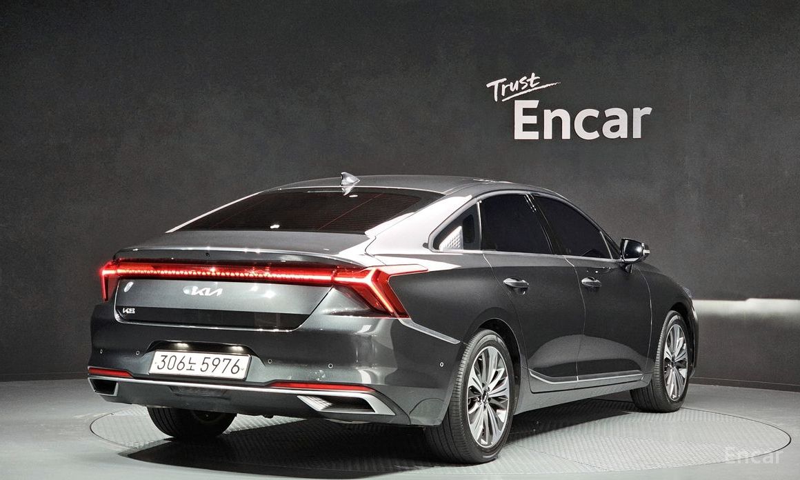  Kia K8