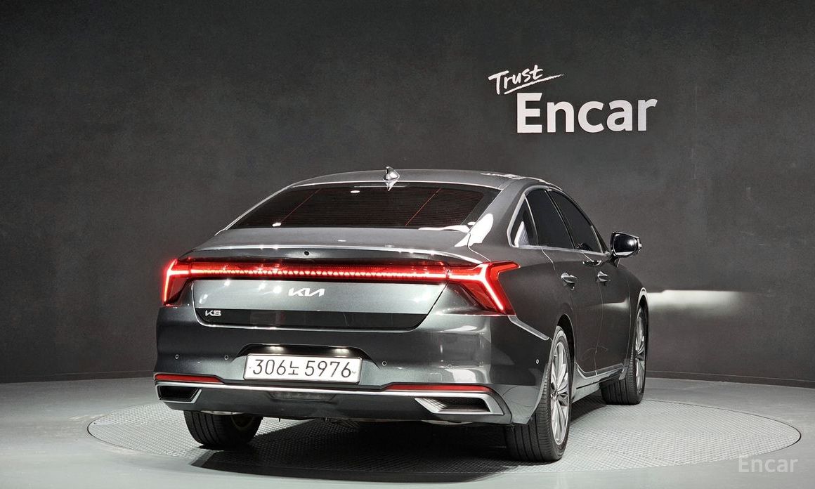  Kia K8