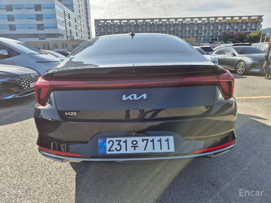  Kia K8