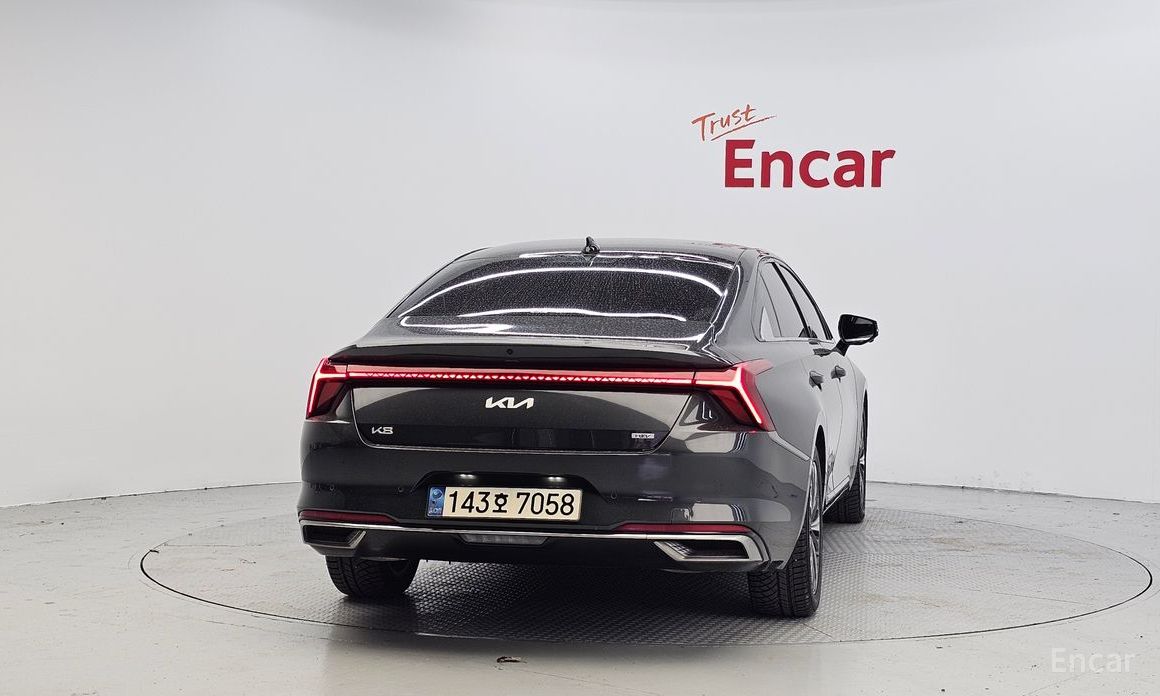  Kia K8