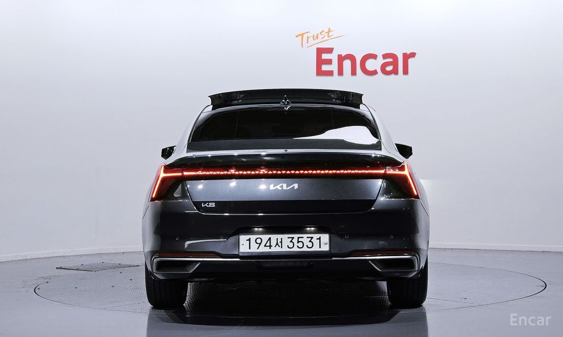  Kia K8