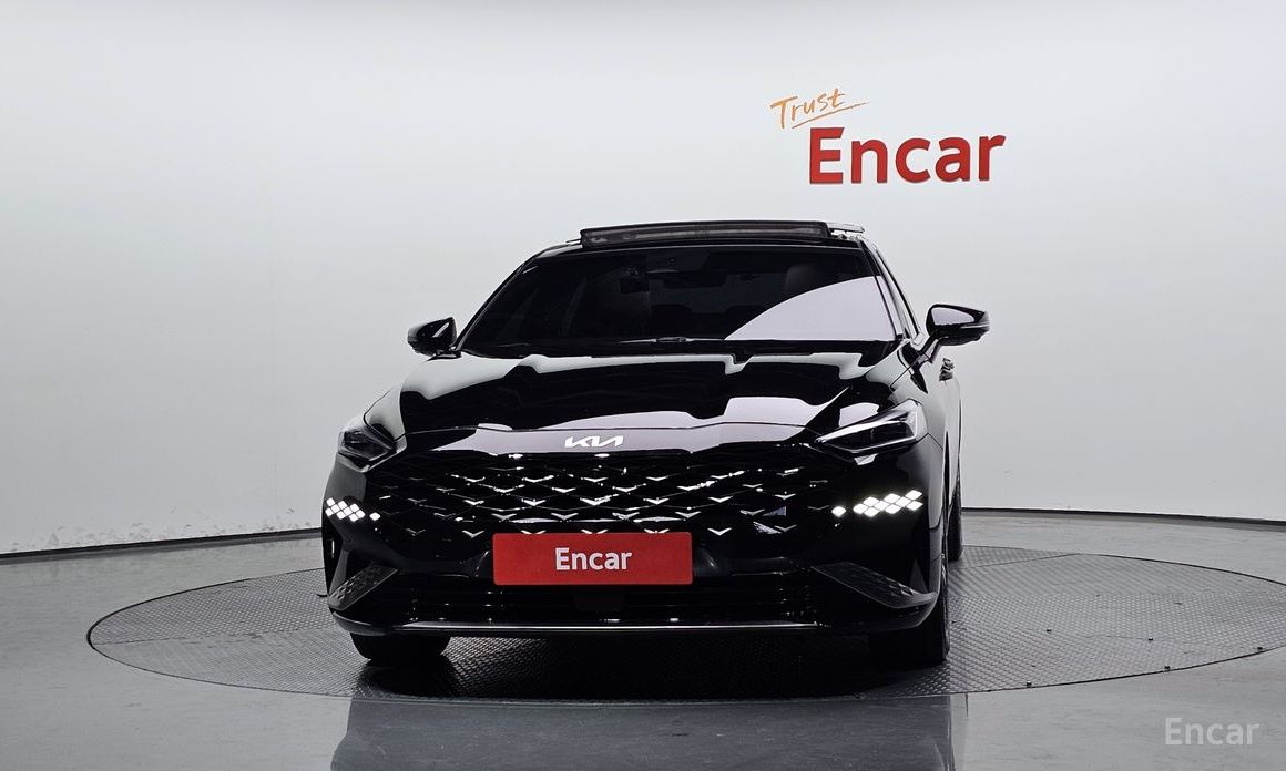  Kia K8