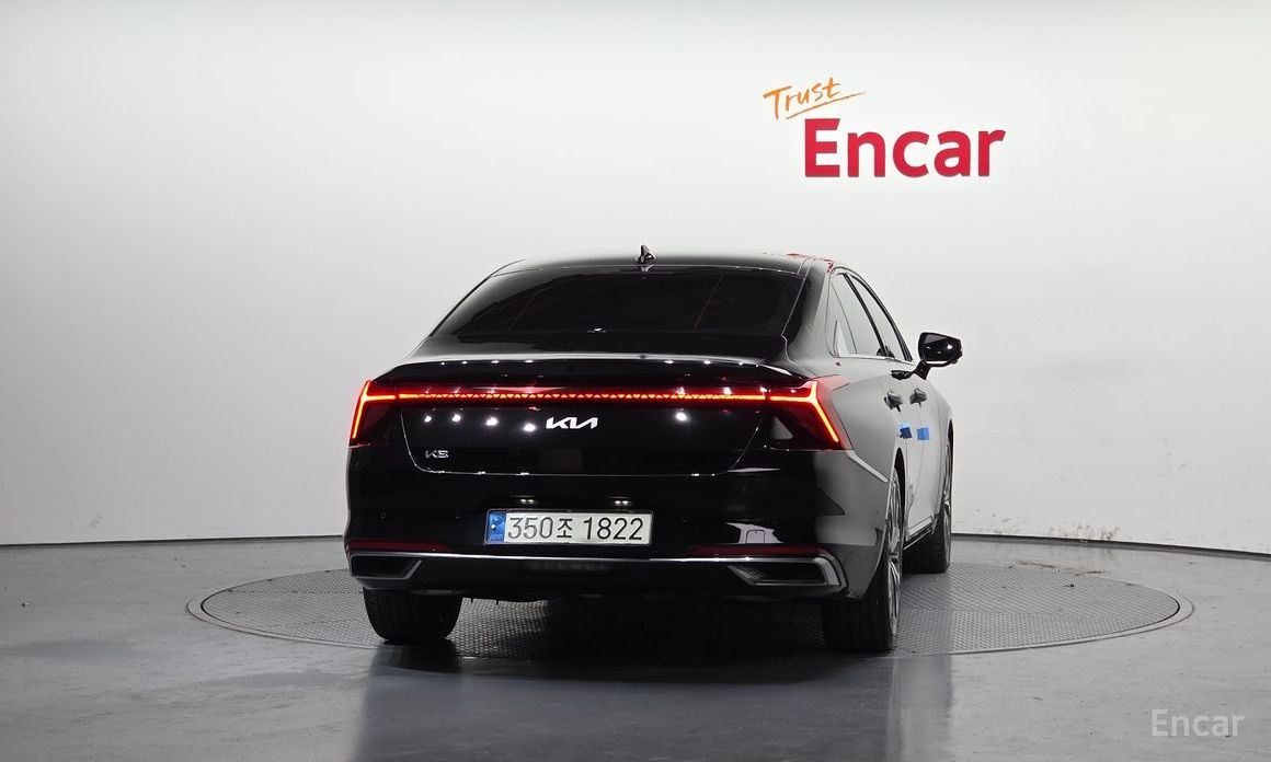 Kia K8