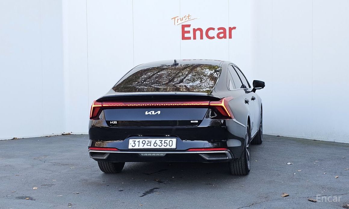  Kia K8