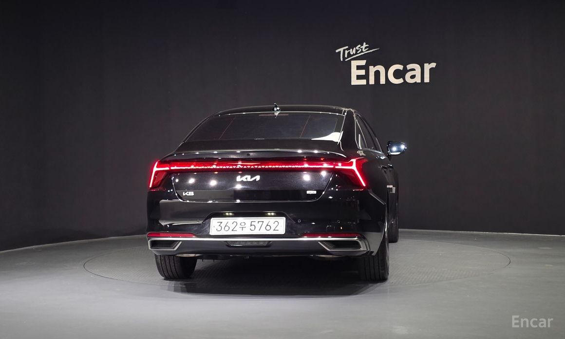  Kia K8