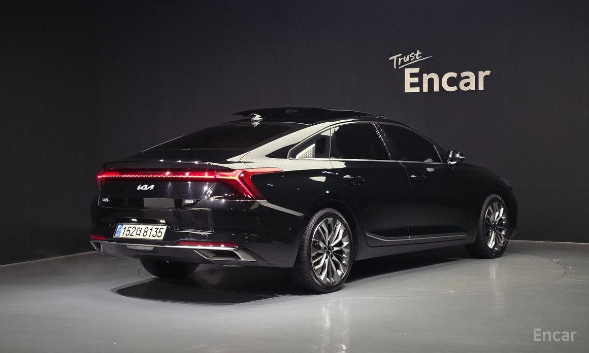  Kia K8