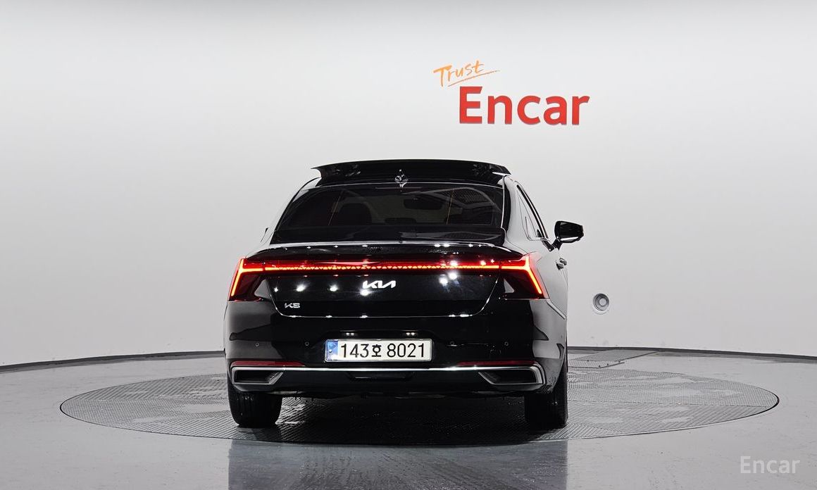  Kia K8