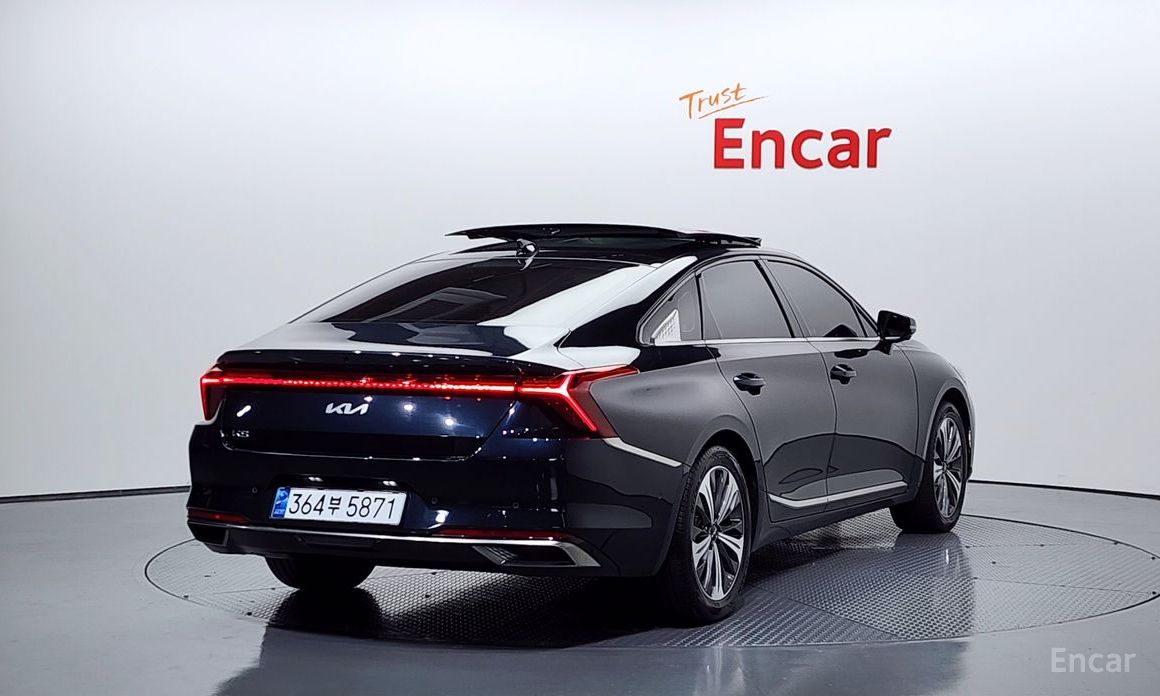  Kia K8