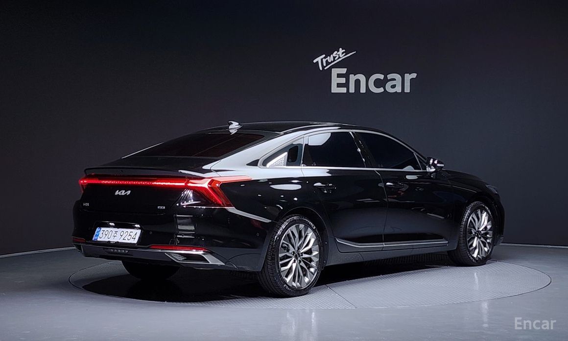  Kia K8