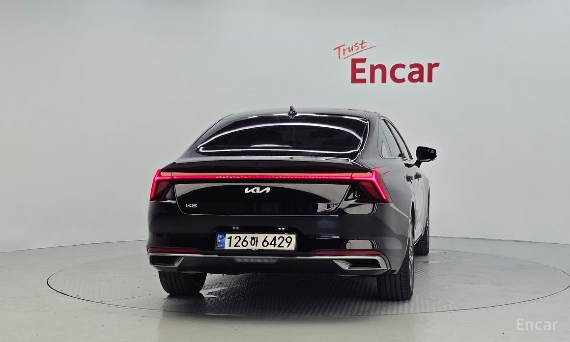  Kia K8