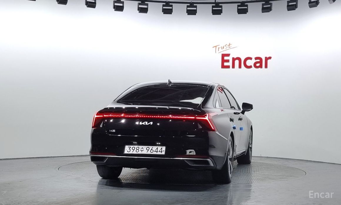  Kia K8