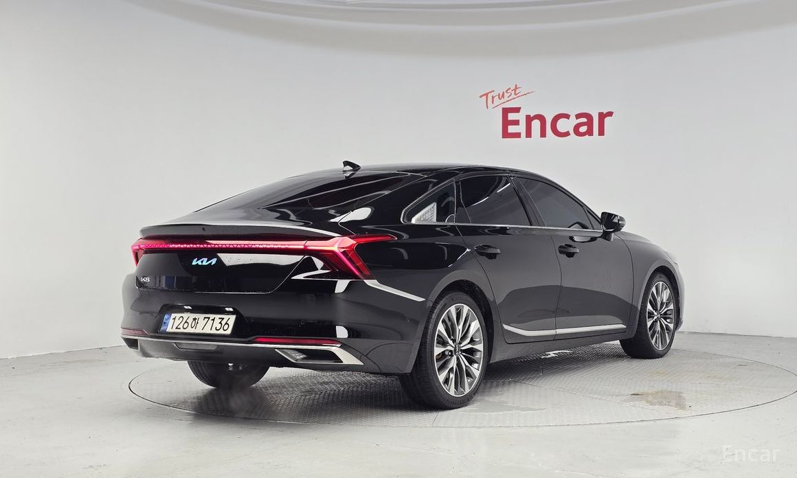  Kia K8