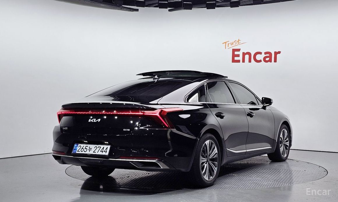  Kia K8