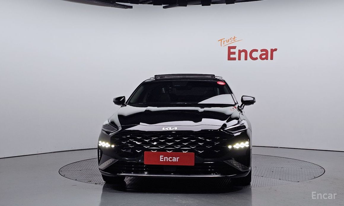  Kia K8