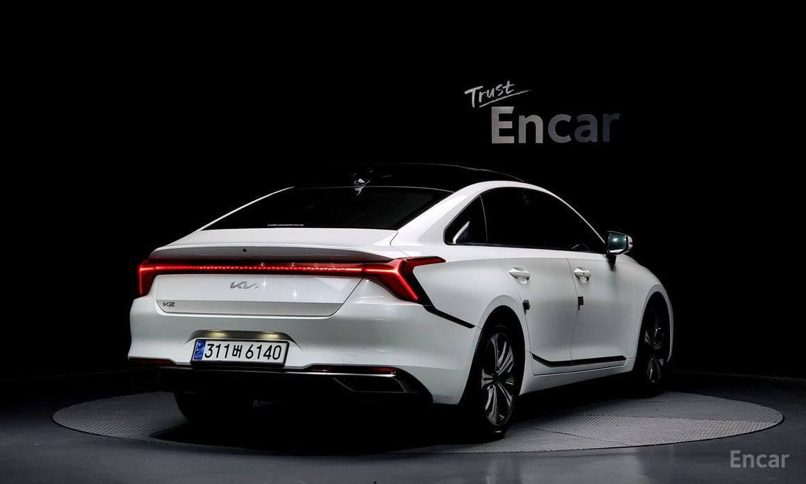  Kia K8