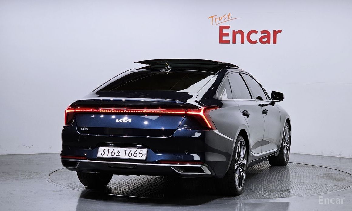 Kia K8
