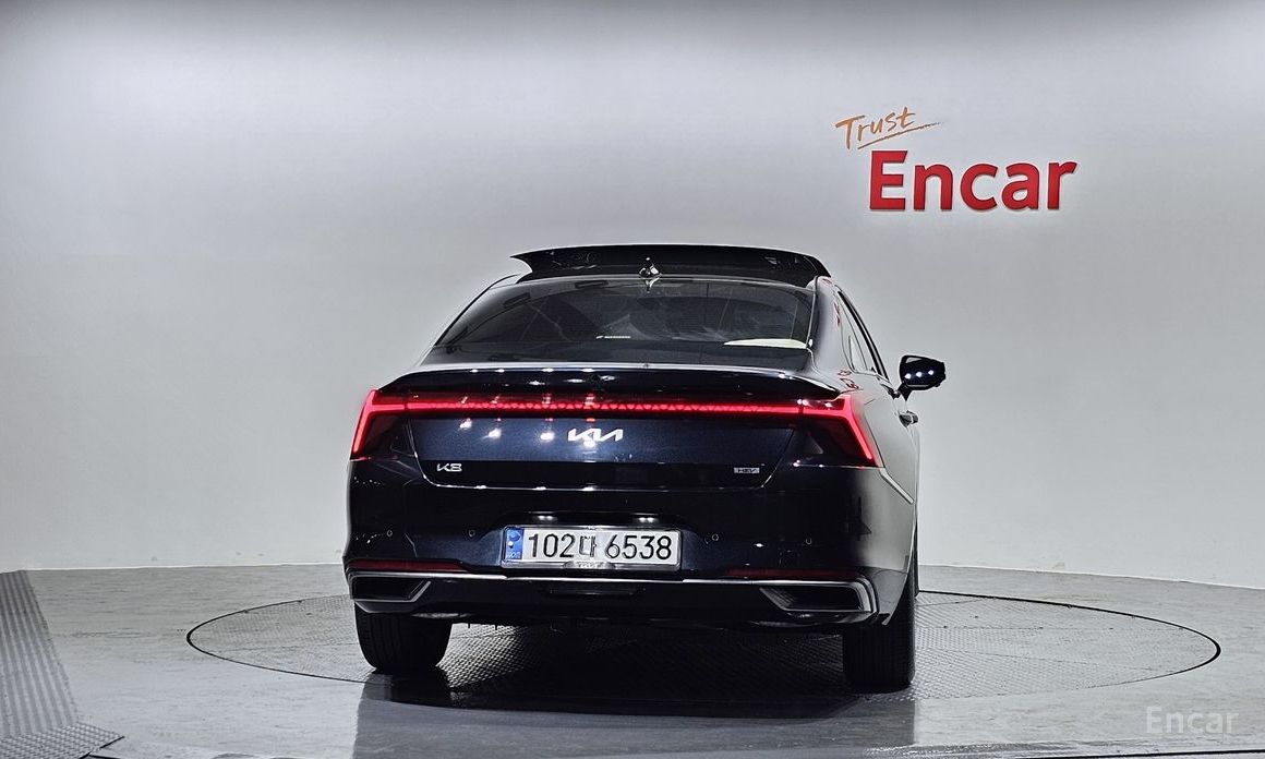  Kia K8
