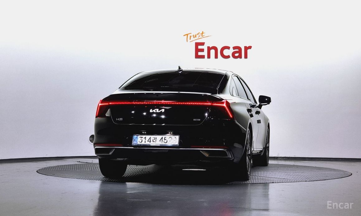  Kia K8