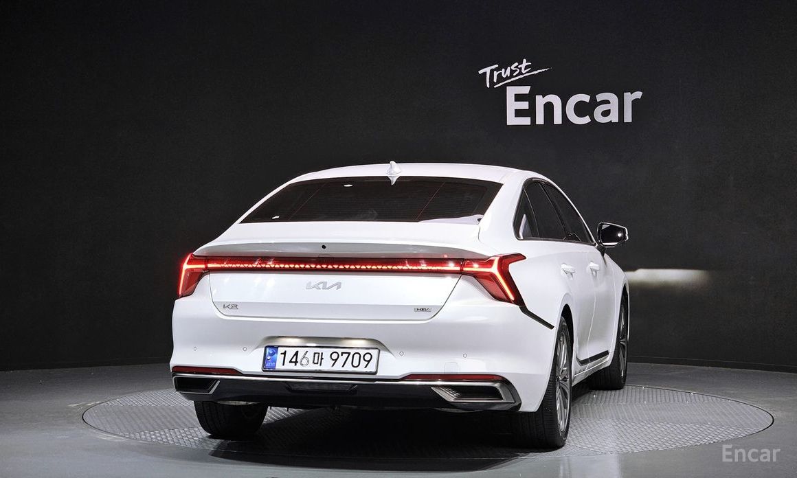  Kia K8