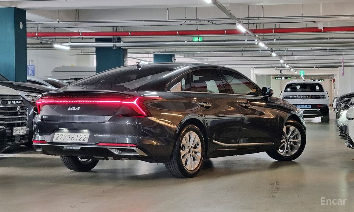  Kia K8
