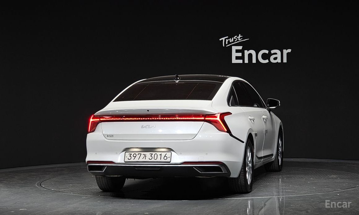  Kia K8