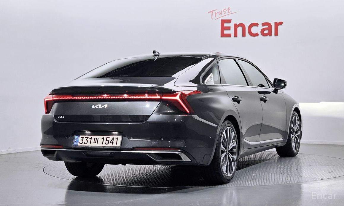  Kia K8