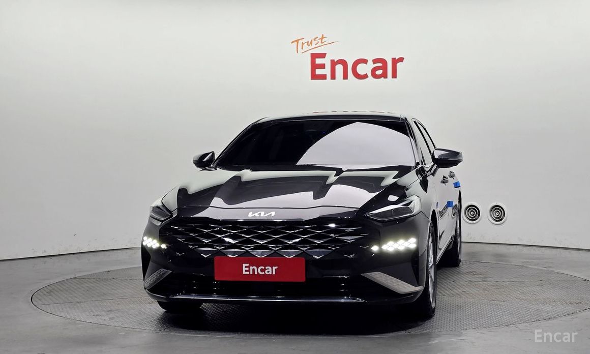  Kia K8