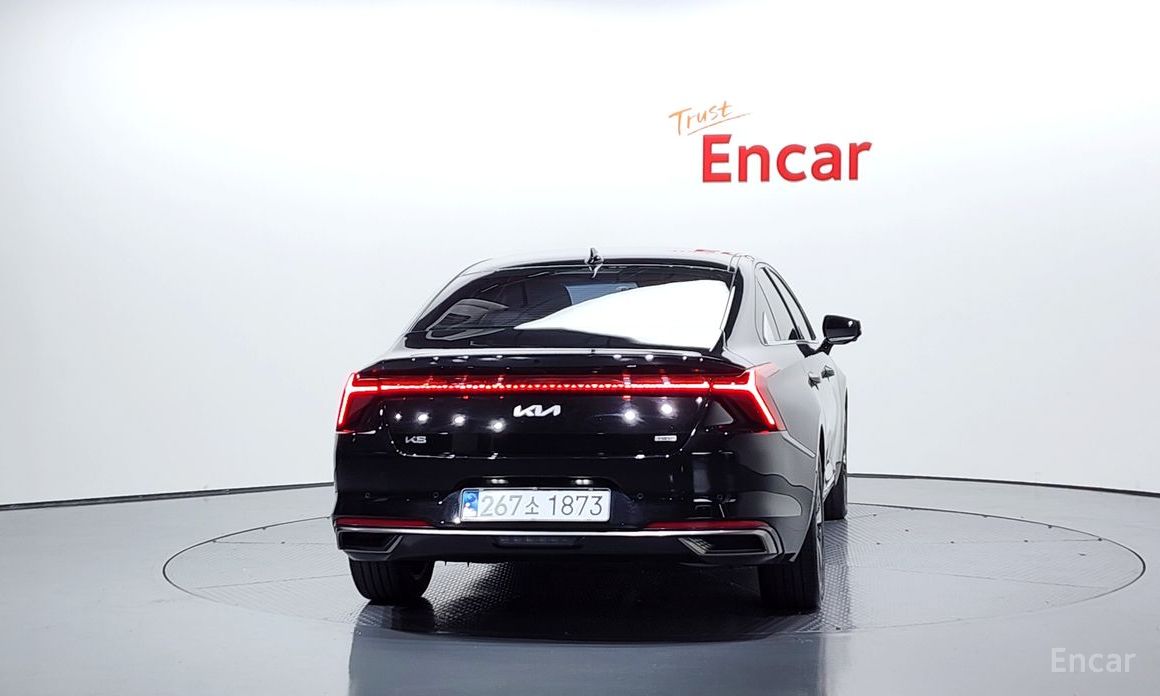  Kia K8
