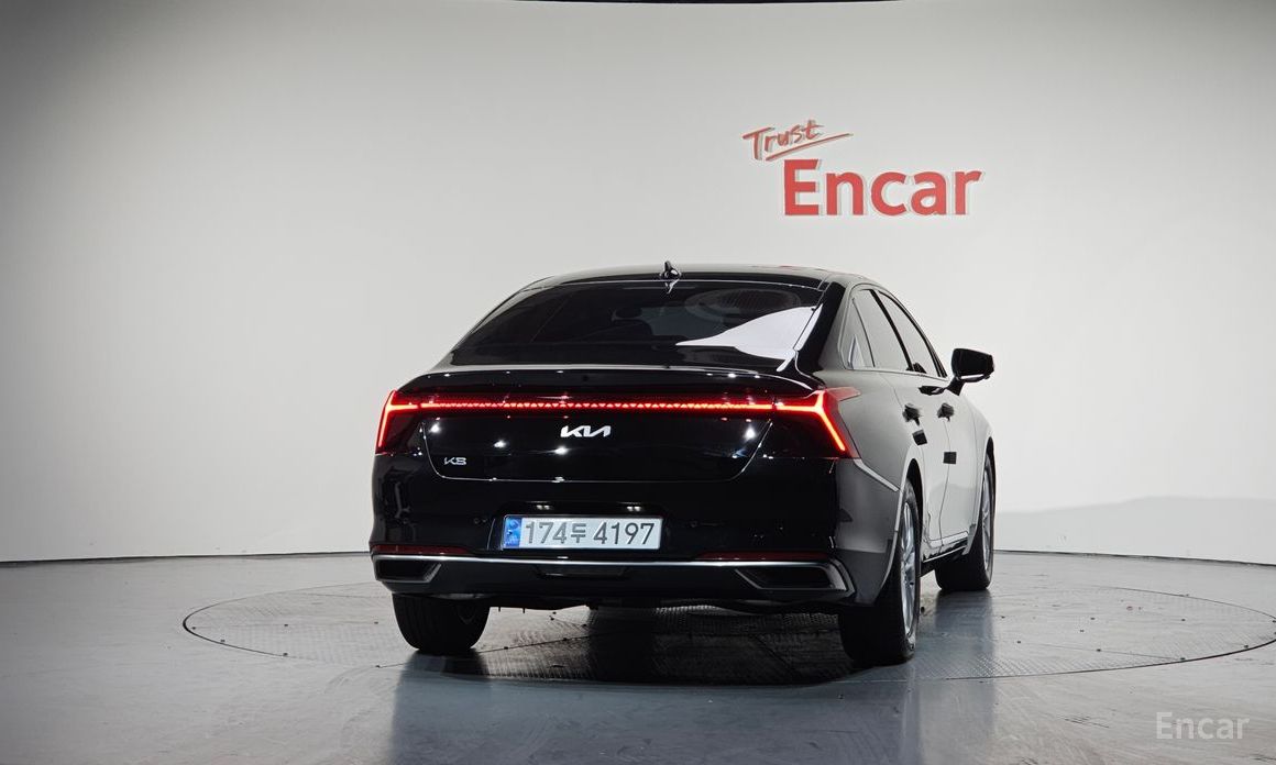  Kia K8