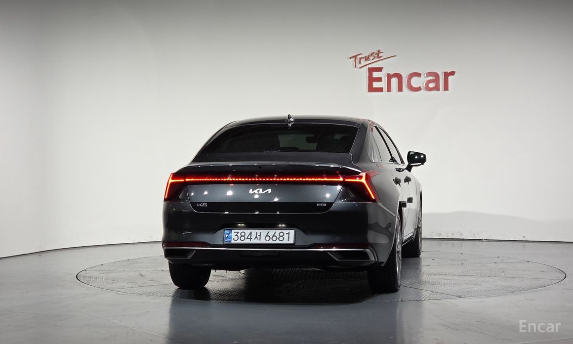  Kia K8
