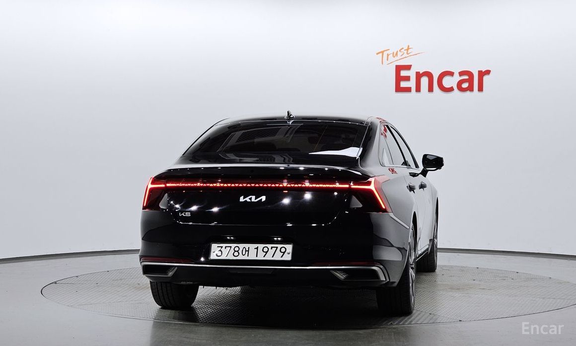  Kia K8