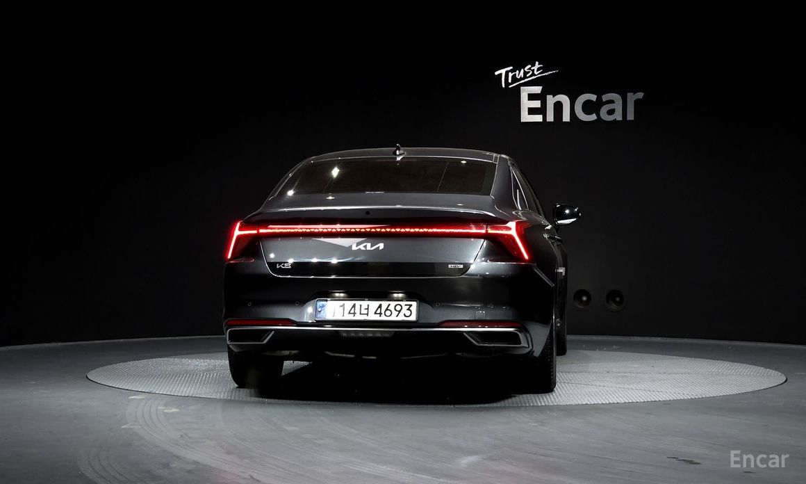  Kia K8