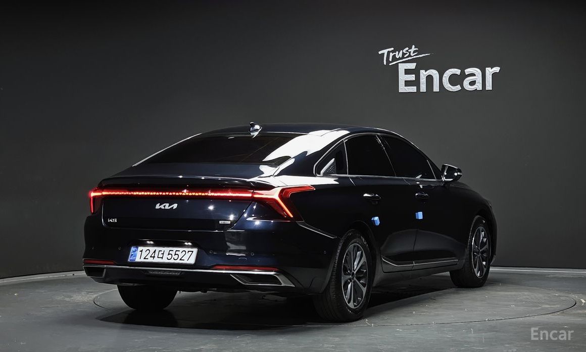  Kia K8