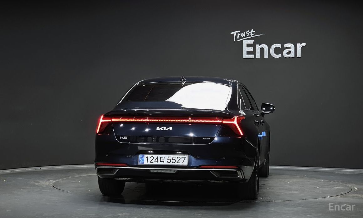  Kia K8