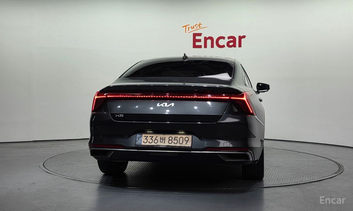 Kia K8