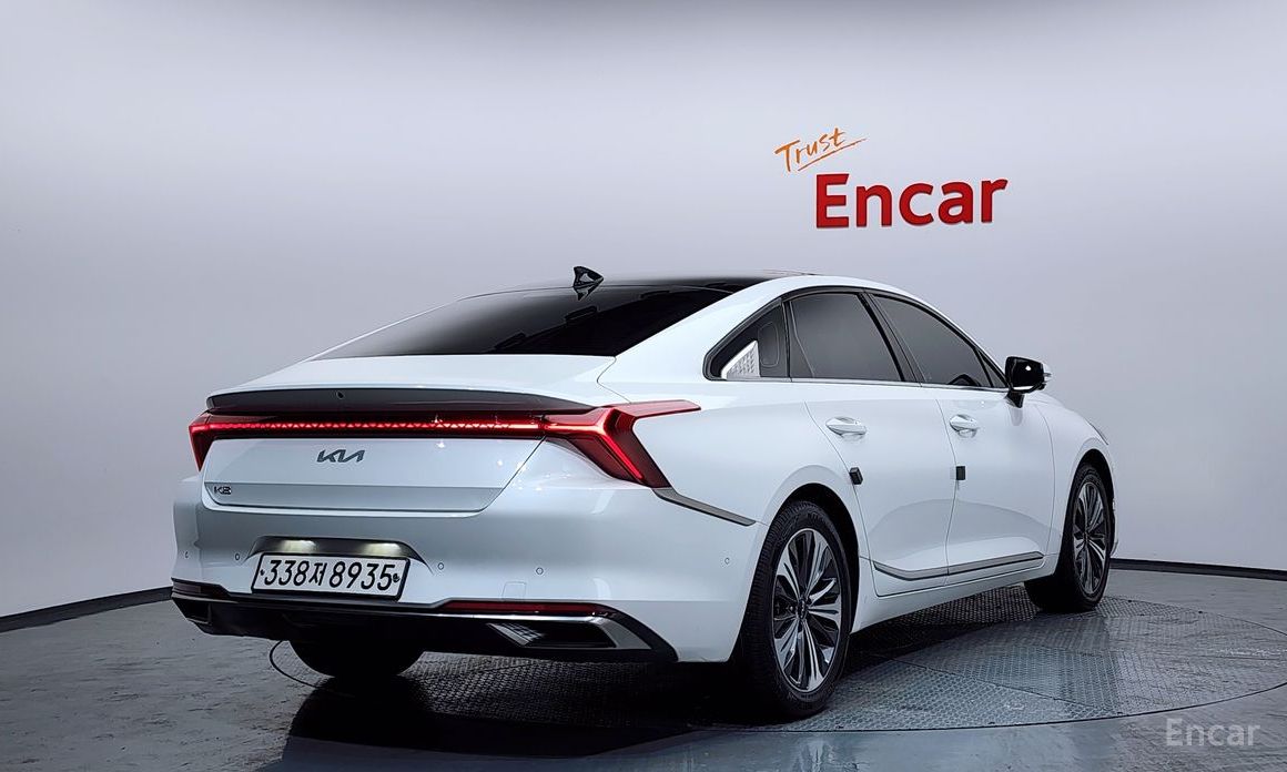  Kia K8
