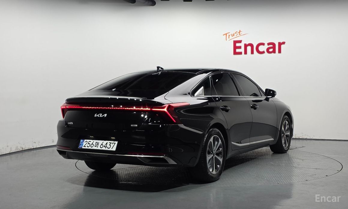  Kia K8