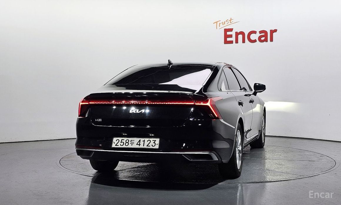  Kia K8