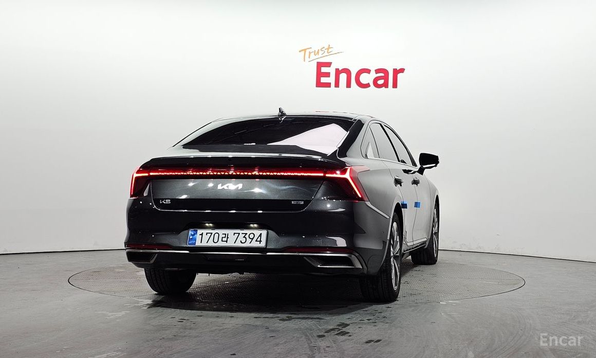  Kia K8